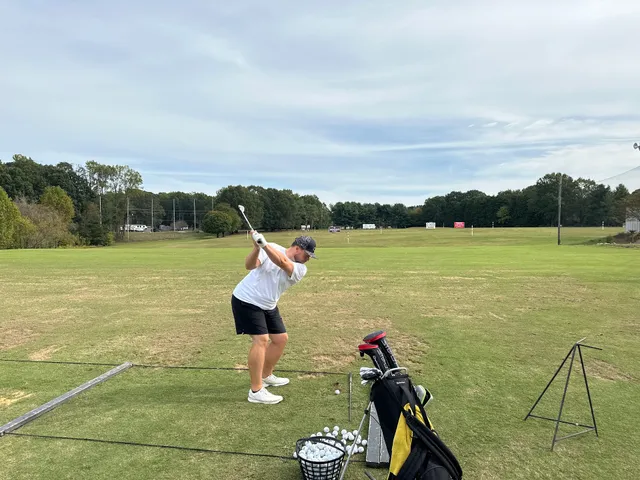 I-85 Golf Pro Shop & Driving Range