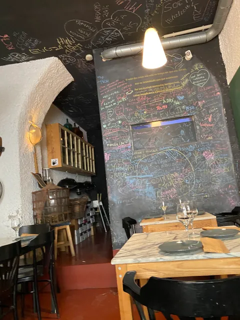 Arcada Comes e Bebes