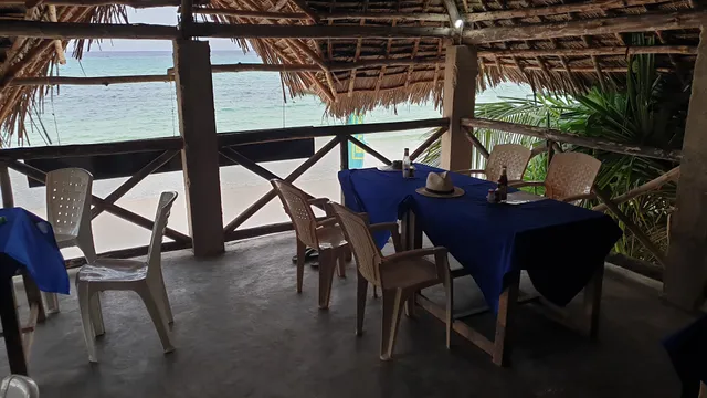 Utulivu beach local restaurant