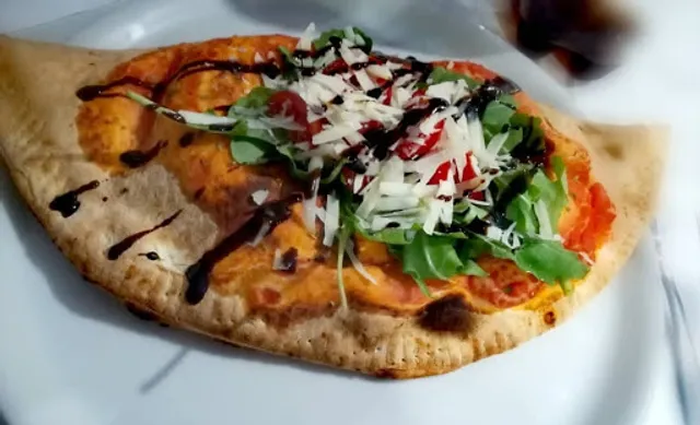 Pizzeria bar "L' Aria Nàca" con piscina a Cianciana