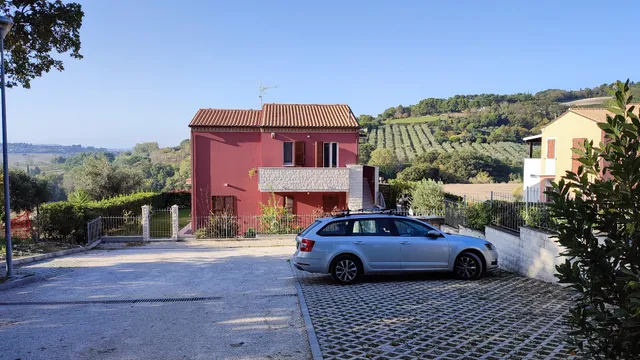 Apartment Two Sisters