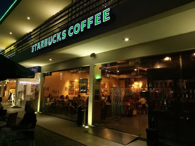 Starbucks Maharlika Highway Sto. Tomas Drive-Thru