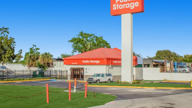 Public Storage