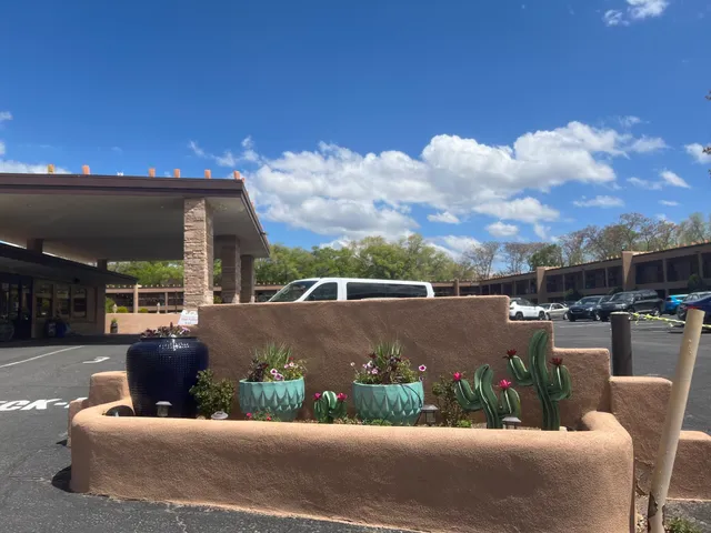 El Sendero Inn - Best hotel in Santa Fe Downtown