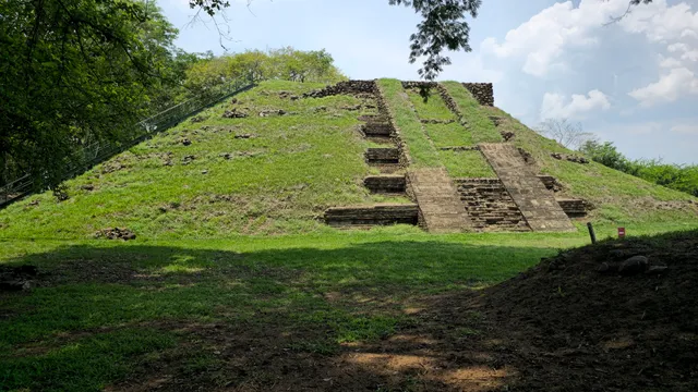 Parque Arqueológico Cihuatán