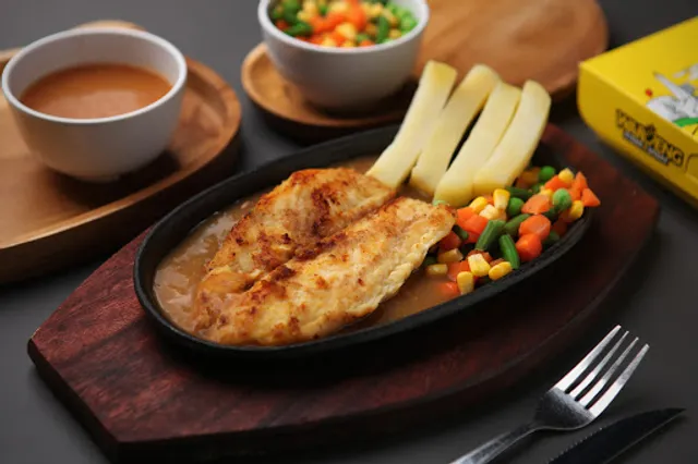 Waroeng Steak & Shake Nasution