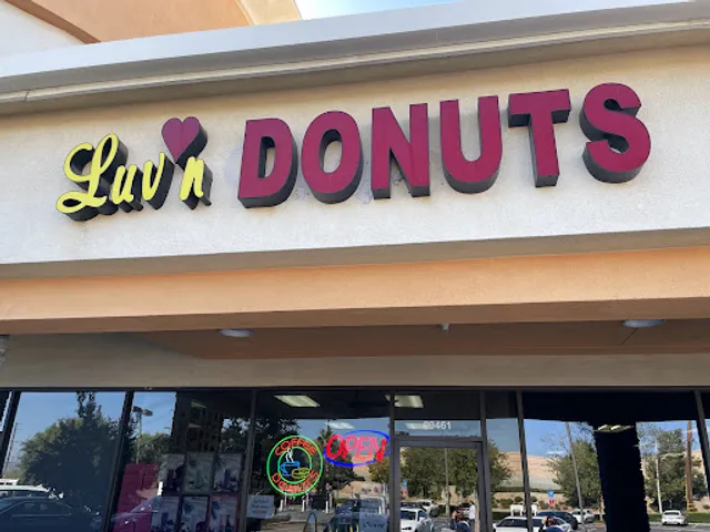 Luv'n Donuts