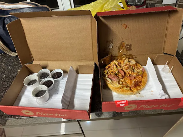 Pizza Hut Lago Azul Km 58