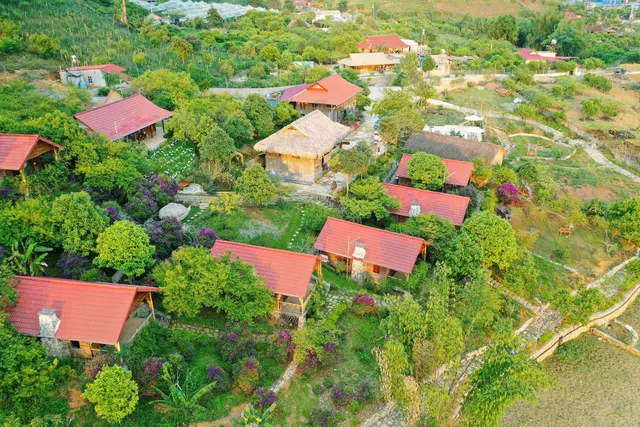 Vân Hồ Ecolodge