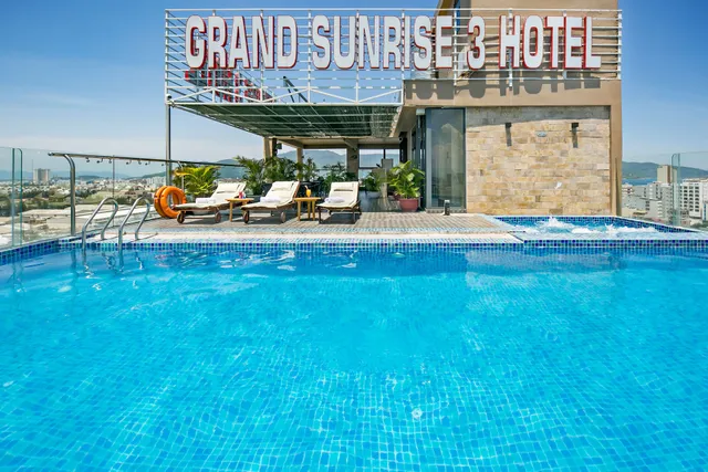 Bliss Luxury Hotel & Spa Da Nang