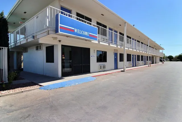 Motel 6 Carlsbad, NM