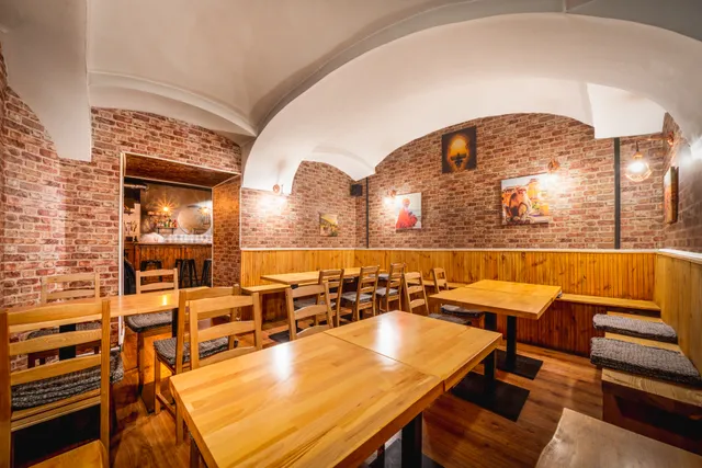 Zeera Indian Restaurant Floriańska I Indyjska restauracja Kraków