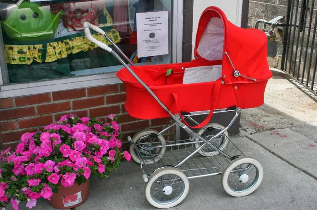 Growing Up Children's Resale Boutique