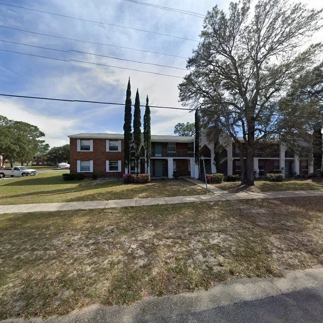 Pine Ridge Apartments at Shalimar