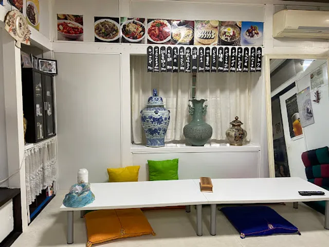 韓国食堂 シムトー(싸고 맛있고 푸짐한 엄마의 맛)