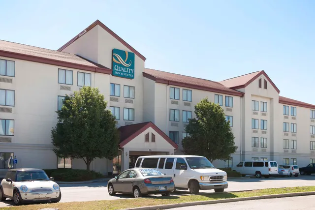Quality Inn & Suites Airport
