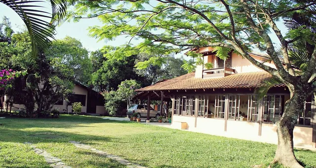 Maria Do Carmo — Cama e Café