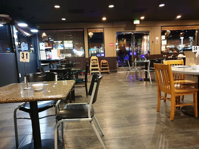 Little Arabia, Lebanese Bakery And Cuisine