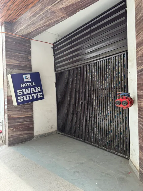 Airport Hotel Swan