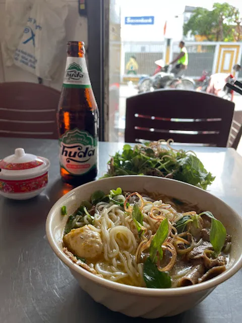 Nhà Hàng Lạc Thạnh