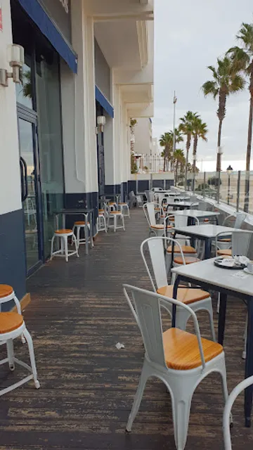 Cervecería 100 Montaditos