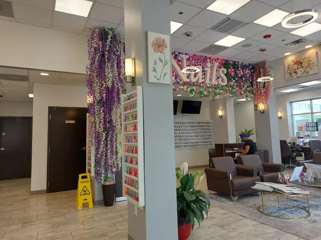 Lincoln Junction Plaza