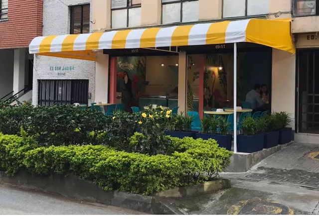 Heladeria Tropikalia