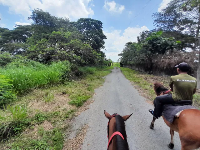 El Kabayo Equestrian Center
