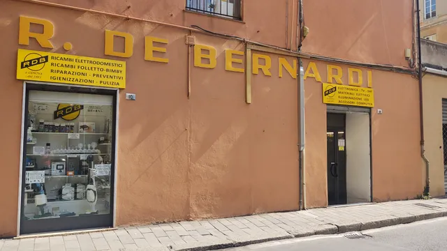 R. DE BERNARDI S.a.s.