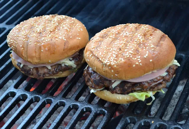 Don Diablo Burgers