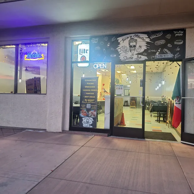 Taco’n Madre y Sazón Leo