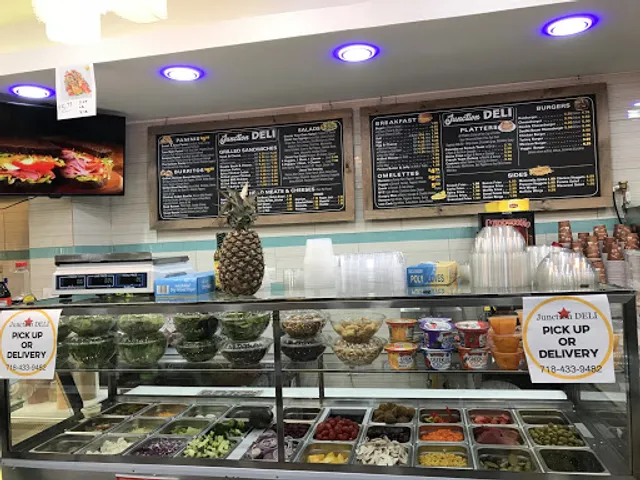 Junction DELI