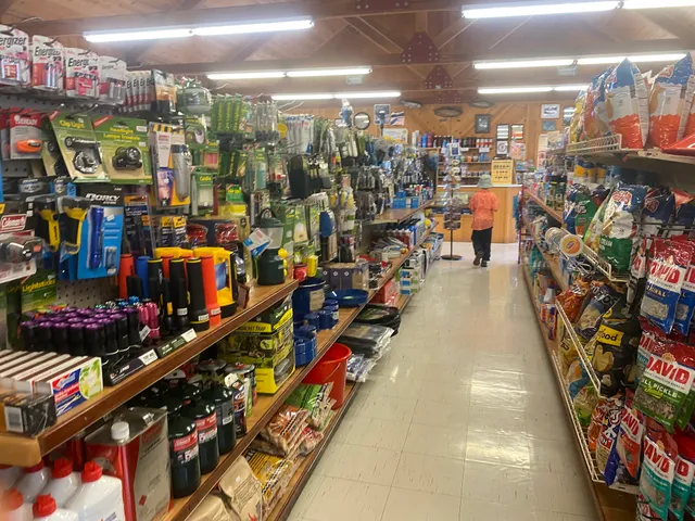 Gallatin Marina Store and Boat Launch