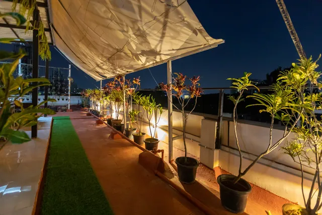 Apollo 27-A Business Hotel