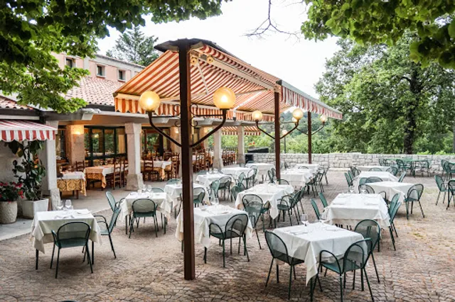 Trattoria-Gostilna Sardoč (Precenico)