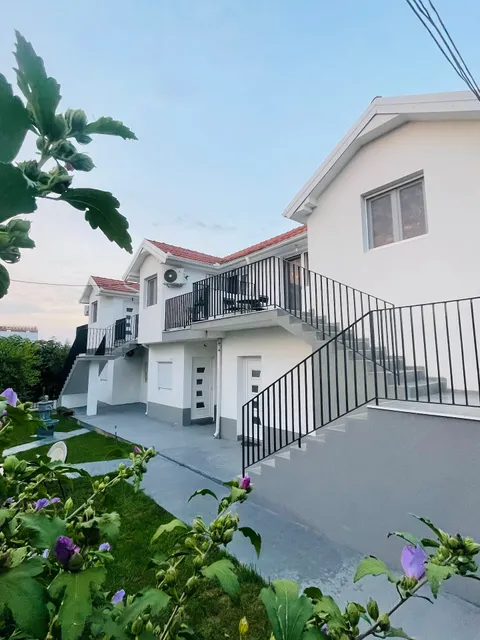 Airport Stay Apartment