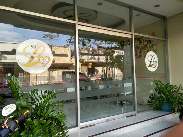 Loving Hut - Singaraja