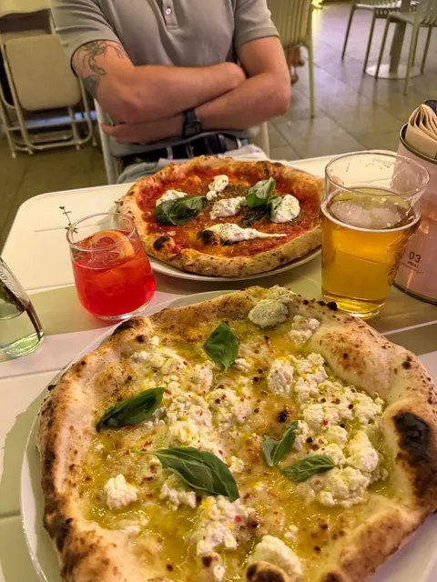 Olio Pizza Napoletana - Łódź