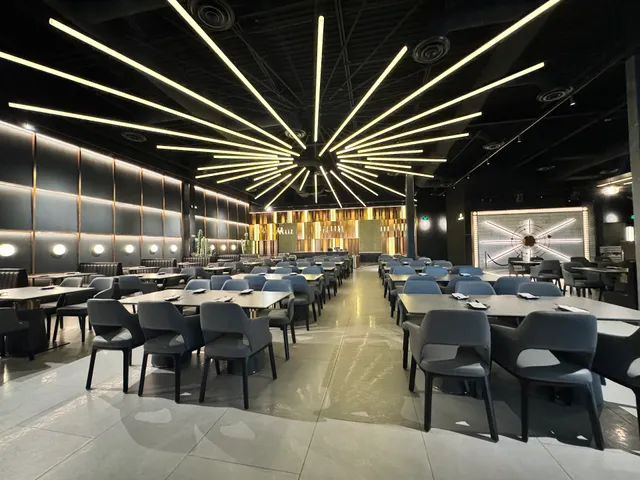 Blue Sunday Bar & Grill