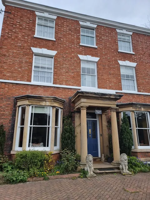 The Lions Bed And Breakfast