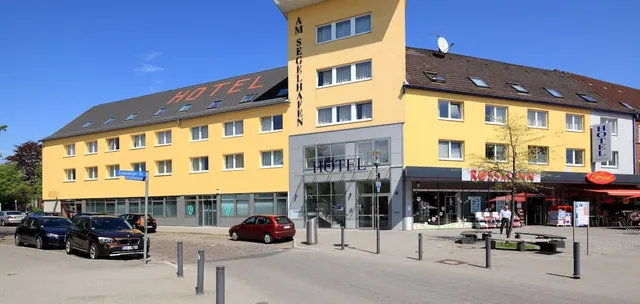 Am Segelhafen Hotel GmbH
