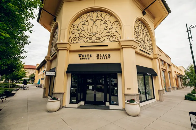 White House Black Market