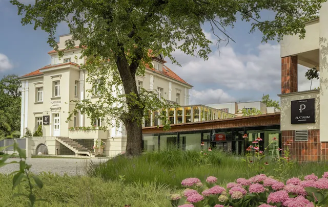 Platinum Residence Boutique