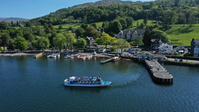 Ambleside (Waterhead Pier) - Windermere Lake Cruises Ltd