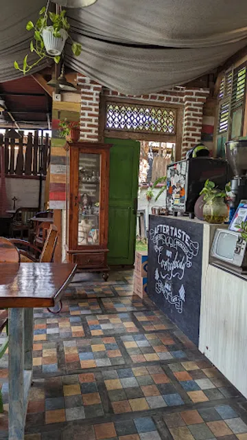 Aftertaste Coffee & Breakfast