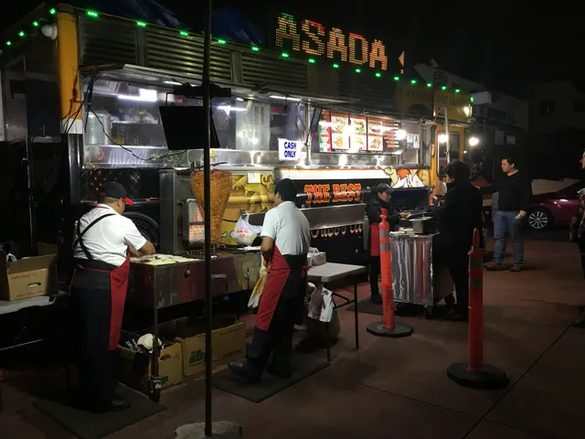 Leo’s Tacos Truck