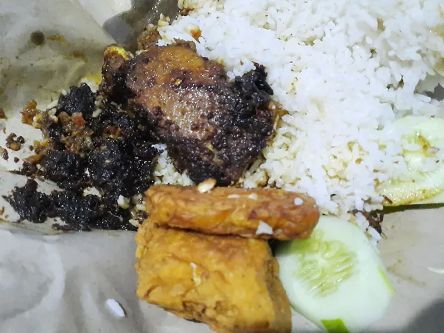 Nasi Bebek Madura Pak Syamsul