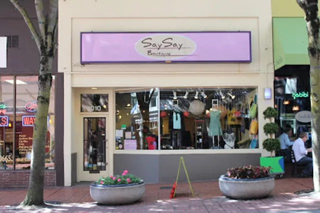 SaySay Boutique