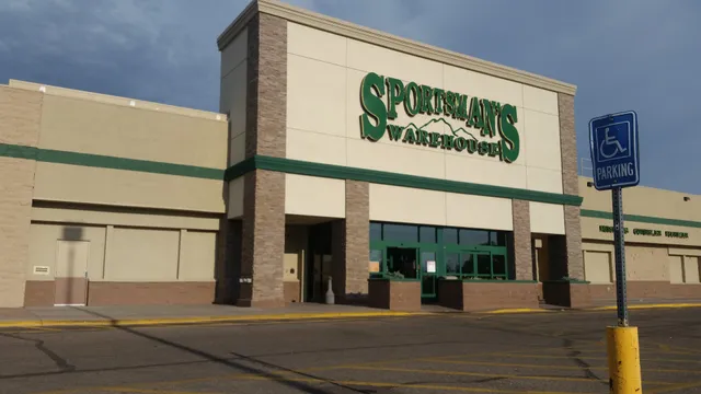 Sportsman's Warehouse