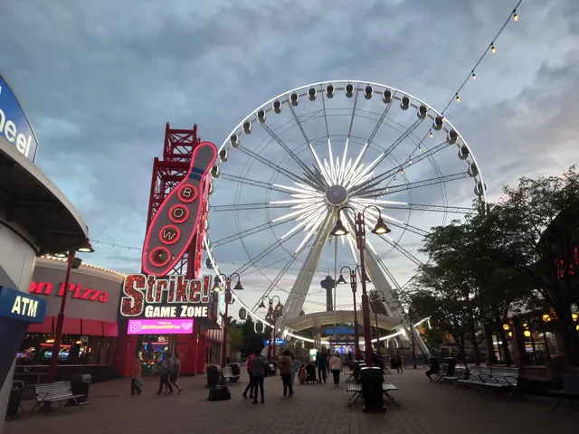 Clifton Hill Niagara Falls BIA